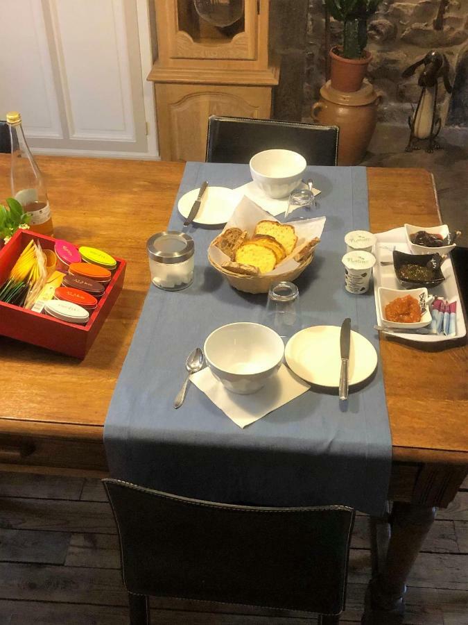 Bed and Breakfast L'Embellie Bertignat Zewnętrze zdjęcie