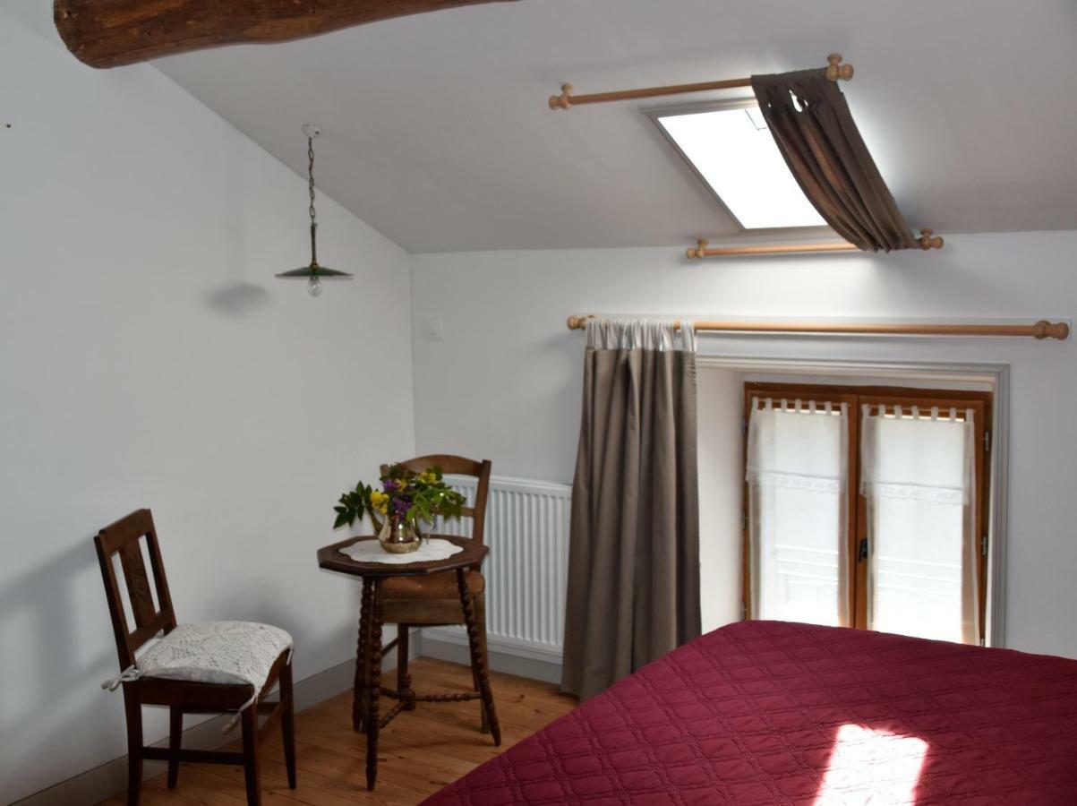 Bed and Breakfast L'Embellie Bertignat Zewnętrze zdjęcie