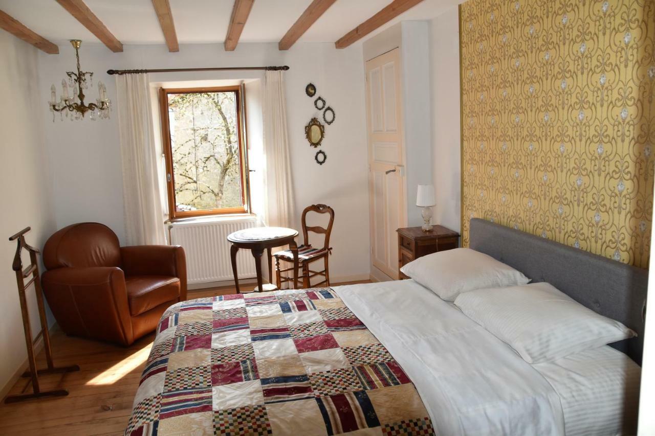 Bed and Breakfast L'Embellie Bertignat Zewnętrze zdjęcie